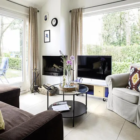 Vakantiehuis With A Fireplace At Loosdrechtse Plassen *